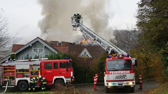 Löschangriff über Drehleiter