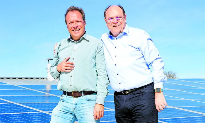 Technologie der Zukunft: Die Energie- Ingenieure Werner Erhart und Ludwig Ems präsentieren funktionsfähige Anwendungen
