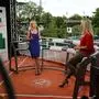 Tennis-Ikone Chris Evert (links) im Gespräch mit Eurosport-Kollegin Barbara Schett 