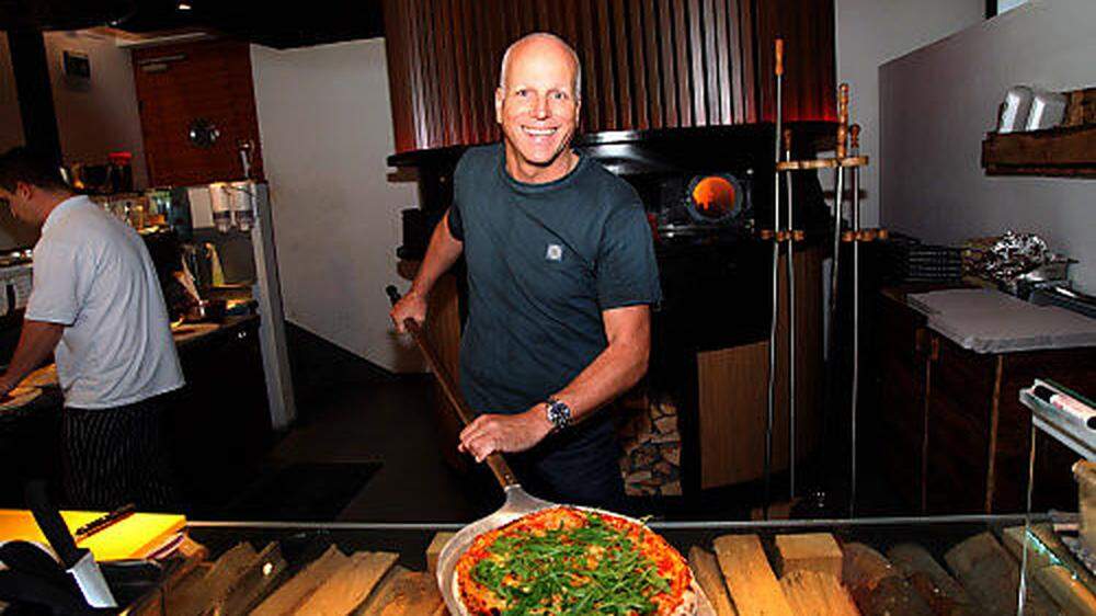 Stefan Rauter serviert seinen Gästen auch ausgefallene Pizzen
