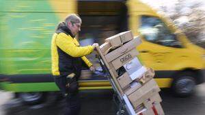 Knapp mehr als 200 Millionen Pakete transportierte die Post 2023 in Österreich