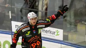 GRAZ,AUSTRIA,26.OCT.25 - ICE HOCKEY - ICE Hockey League, Graz 99ers vs Pioneers Vorarlberg. Image shows  the rejoicing of Paul Huber (99ers).
Photo: GEPA pictures/ Avni Retkoceri