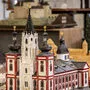 Modelle berühmter Gebäude der Steiermark, wie hier jenes der Basilika Mariazell, sind Teil der Ausstellung im Museum für Geschichte