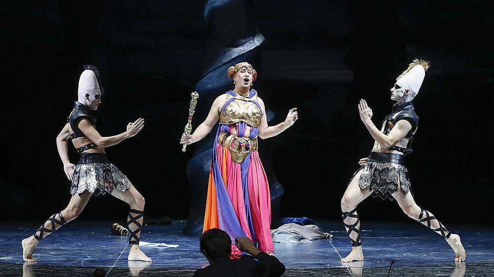 Szenenbild von "Viva la Mamma!" aus der Volksoper Wien