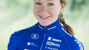 Carina Schrempf ist seit Jahresbeginn Radprofi