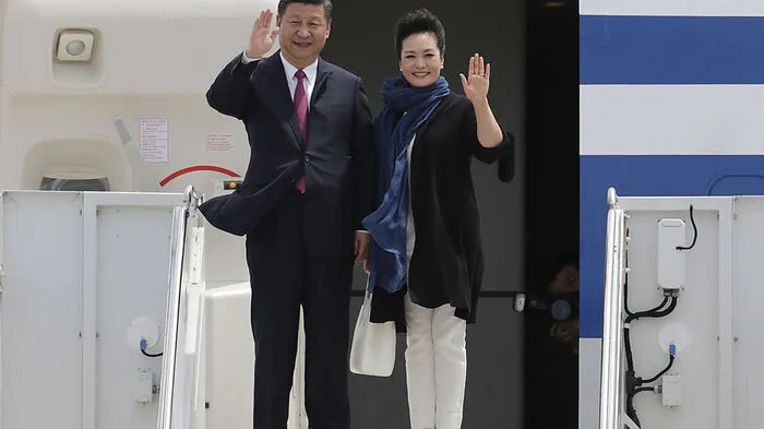 Der chinesische Staatschef und seine Frau bei der Ankunft in Florida: Donald Trump hat Xi Jinping im Wahlkampf viel Unfreundliches ausgerichtet