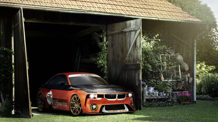 So einen hätten wir wohl alle gerne im Schuppen stehen: Mit dem Showcar BMW 2002 beschwört man in Pebble Beach BMW 2002 turbo aus dem Jahr 1973. Der war damals das erste Serien-Fahrzeug mit Turbo-Technologie überhaupt in Europa.