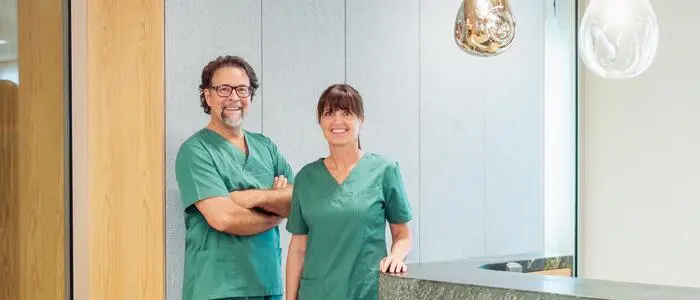 Eberhard und Irene Kowatsch in ihrer neuen Zahnklinik „Heydents“