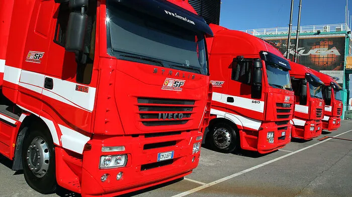 FORMEL 1 - Tests in Valencia
