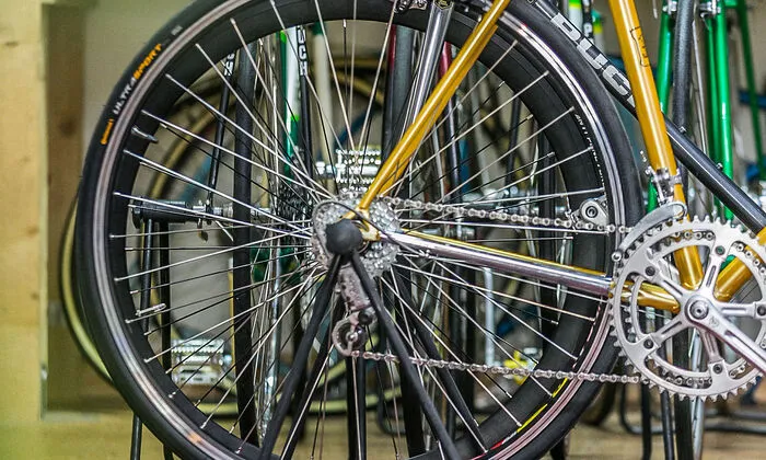 Bernkopfs Rat an alle Restaurierer: die originale Substanz erhalten, so gut es geht