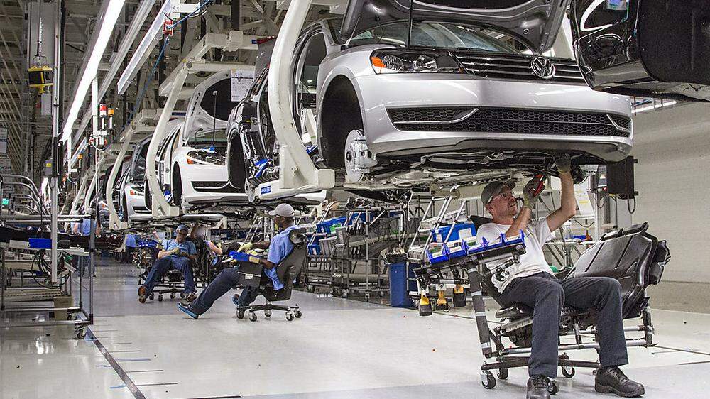 In Deutschland kommen Passat- und Amarok-Modelle bald zurück in die Werkstatt