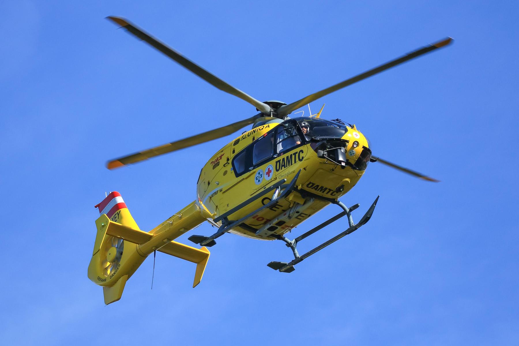 27-Jähriger fiel aus sechs Metern Höhe in Silo und wurde von Gasen bewusstlos 