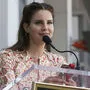 Lana Del Rey: Ein Lied als Antwort auf Waffengewalt