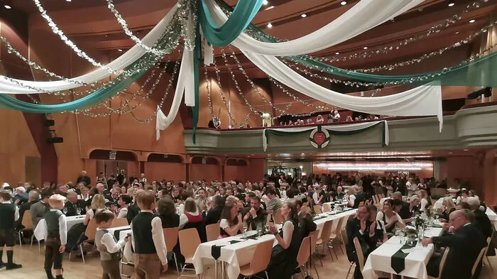 Nach zwei Jahren Pause konnten die Oberlandler Knittelfeld wieder zu ihrem traditionellen Ball in das Kulturhaus einladen.