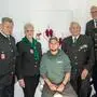 Karl Buchgraber, Doris Degenkolb, Dominik Riedl, Anton Schuh, und Johann Schadler bei der Spendenübergabe
