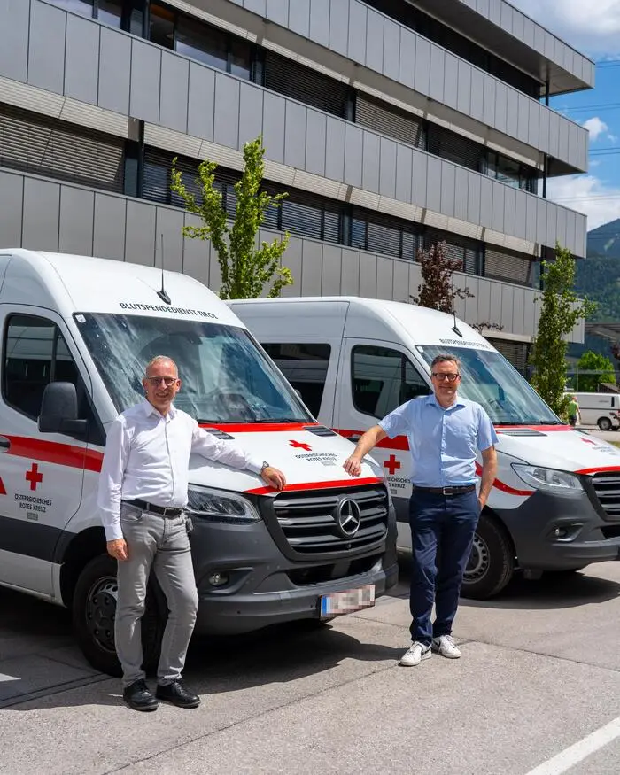 Marcel Snelder und Holger König (Managing Directors Liebherr-Hausgeräte Lienz GmbH)