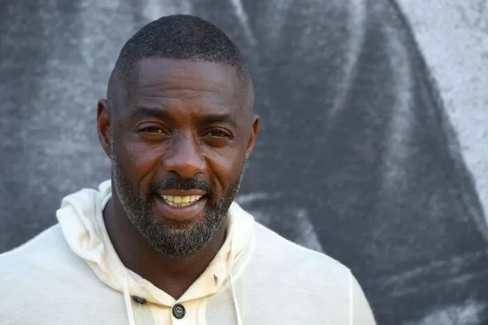 Mit Abstand der Favorit bei den Briten als nächster Bond. 28 Prozent der Befragen sprechen sich für Idris Elba aus. Damit lässt er alle Konkurrenten weit hinter sich.