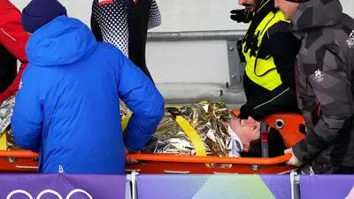 Jakob Mandlbauer beim Abtransport aus dem Eiskanal