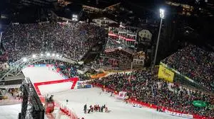 Für den Nachtslalom gibt es nur mehr Restkarten, der Nacht-RTL liegt bei rund 12.000 verkauften Karten | Für den Nachtslalom gibt es nur mehr Restkarten, der Nacht-RTL liegt bei rund 12.000 verkauften Karten