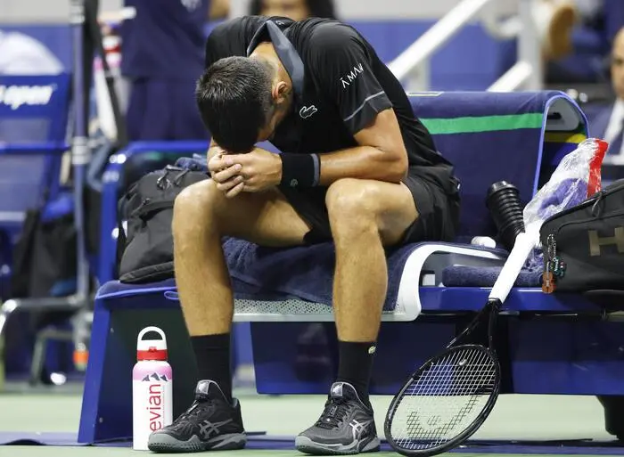 Entkräftet, gebrochen: Novak Djokovic erlebte einen bitteren Abend