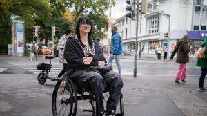 Marija P. sitzt heute im Rollstuhl. Laut Gutachten wäre das vermeidbar gewesen 