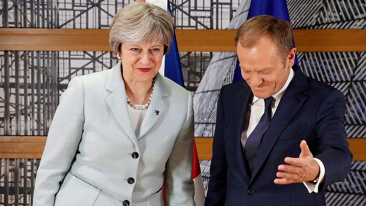 Theresa May muss in Brüssel Farbe bekennen