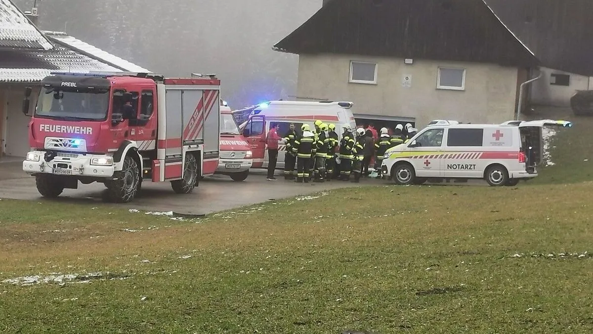 Rettungseinsatz auf diesem Bauernhof bei Gräbern in Wolfsberg
