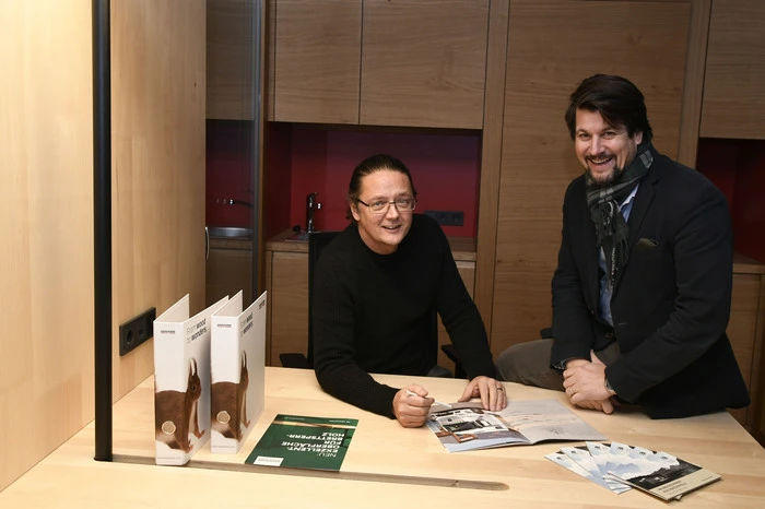 Architekt Hermann Dorn mit Christoph Kulterer. 