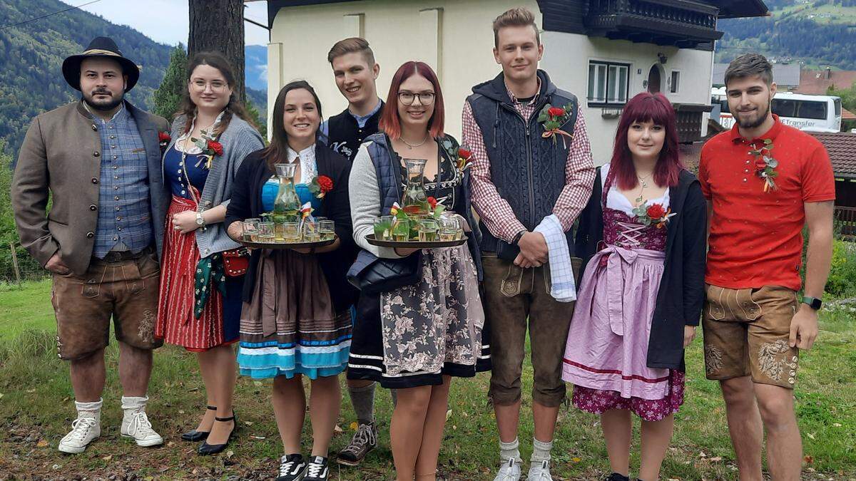 Die Zechburschen und Zechdirndl von St. Peter ob Radenthein