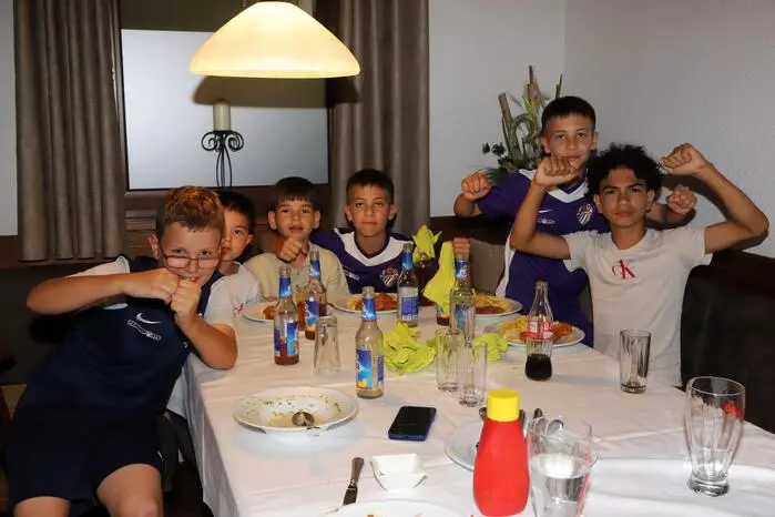 Die Nachwuchskicker aus Angern in Niederösterreich sind bereits zum 2. Mal beim HINTI Cup dabei.