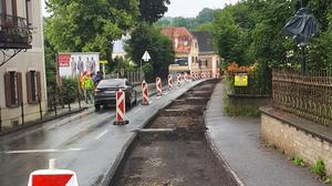 Die Ortsdurchfahrt von Ehrenhausen an der Weinstraße ist derzeit noch mehr Nadelöhr als sonst