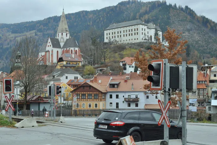Seit Jahrhunderten findet der Leonhardimarkt in der Bezirkshauptstadt statt.