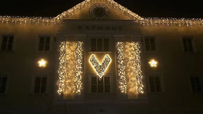 In der Vorwoche ging die neue Weihnachtsbeleuchtung in Betrieb
