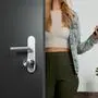 Bei Nuki wird mit dem neuen Smart Lock viel Platz eingespart