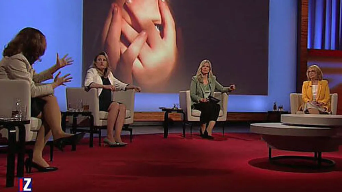 Unter anderem diskutierten Frauenministerin Susanne Raab und Justizministerin Alma Zadic mit Claudia Reiterer "Im Zentrum"