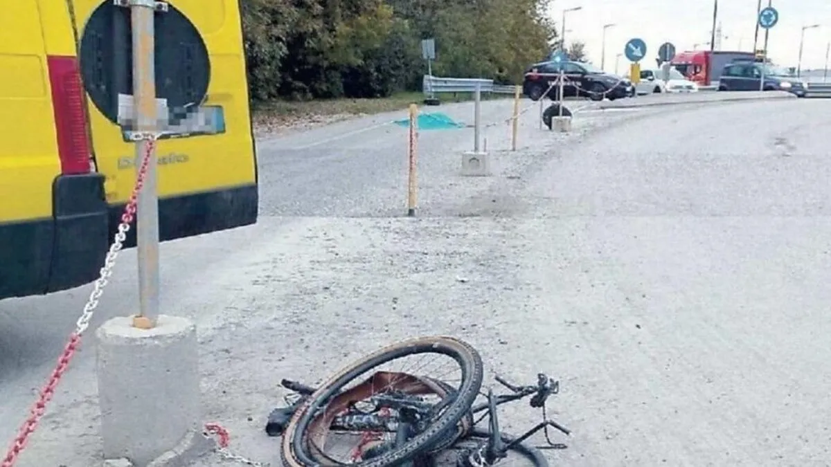 Der Unfallort mit dem verbliebenen Unfallrad