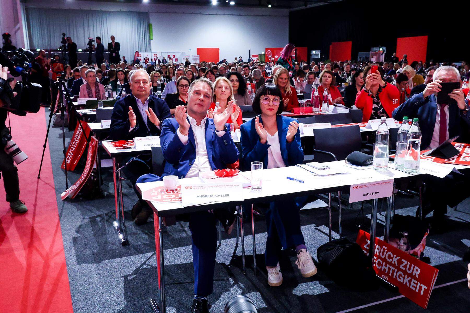 Parteitag  | Panne sorgte laut SPÖ für Fehlen von Parteigranden