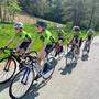 Ein Teil des Friesis Bikery Junior Racing Teams beim Training 