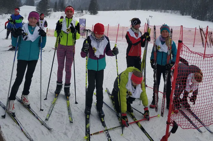 Die PTS Eisenerz, der Verein SC Erzbergland und das NAZ Eisenerz führten die Schulmeisterschaften Ski-Langlauf gemeinsam durch. Alle Teilnehmerinnen und Teilnehmer konnten auf der selektiven Loipe tolle Leistungen zeigen.