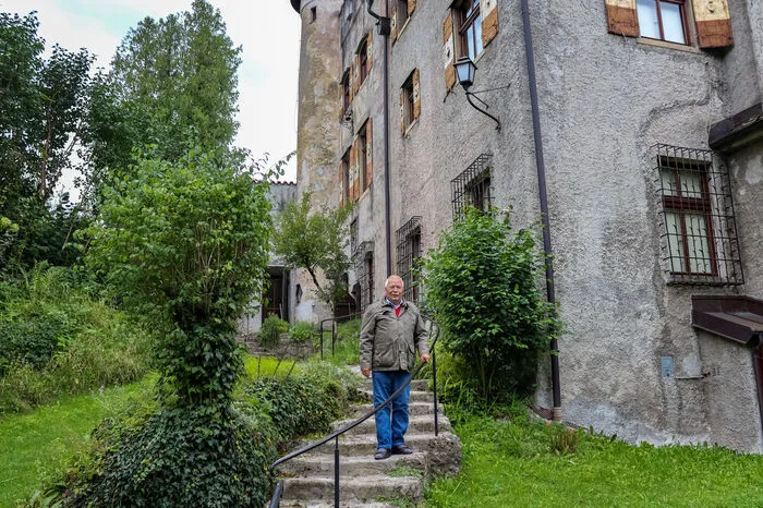 1948 wohnte auch der Dramatiker Bertolt Brecht kurzfristig im Kupelwieserschlössl und arbeitete hier an seinem Stück "Salzburger Totentanz".