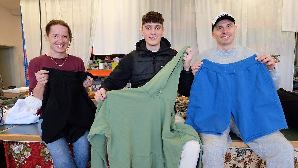 Marion Lederer, Marcel Tunst und Marco Lambauer lassen hippe Mode in Gleisdorf entstehen