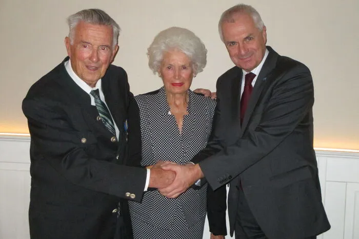 Gerold und Steffi Ortner mit Stadtpräsident Robert Choma