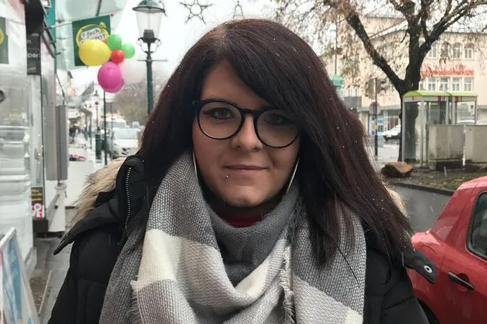 Cindy Macher (24), Söding-St. Johann: Ich habe bisher einmal Lotto gespielt und sogar 3,80 Euro gewonnen. Jetzt überlege ich noch. Mein Papa und Freunde spielen hingegen regelmäßig. Würde ich gewinnen, würde ich ein Haus kaufen und ein lange Weltreise machen.