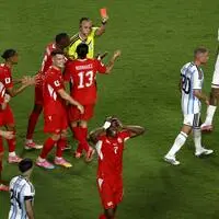 Der Moment, als Breel Embolo die folgenschwere rote Karte sah