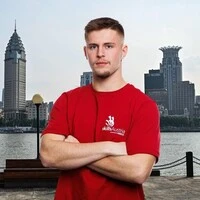Noah Trettenbrein aus St. Paul fährt nach Shanghai