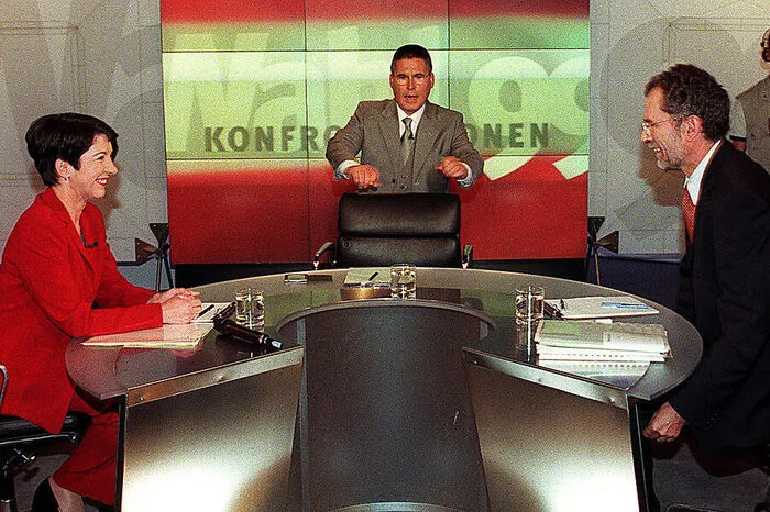 Josef Broukal (im Bild mit SPÖ-Frauenministerin Barbara Prammer und Grünen-Bundessprecher Alexander van der Bellen).