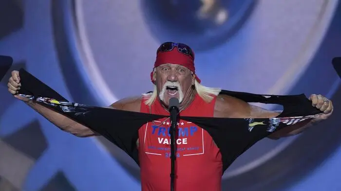 Der Kampf ums Weiße Haus ist auch ein Kampf um Reichweite - und da können Stars eine große Rolle spielen. Der Republikaner Donald Trump darf sich etwa über die Unterstützung von Wrestling Star Hulk Hogan freuen.