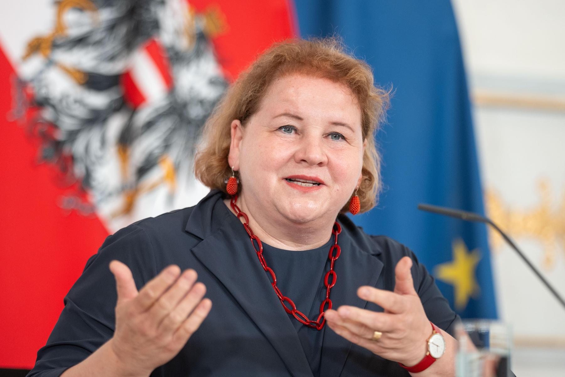 Hitzeschutz: Wunsch nach weniger Bürokratie und früherem Arbeitsbeginn