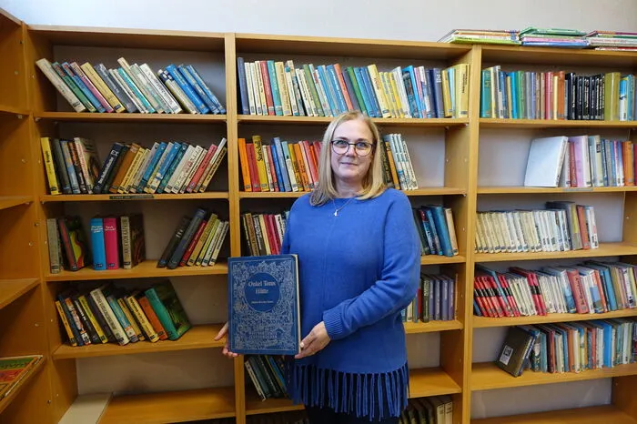 Nach 77 Jahren schließt die Bücherei endgültig. Am kommenden Freitag findet ein Bücherflohmarkt statt. ÖGB-Regionalsekretärin Astrid Knapp organisiert diesen.