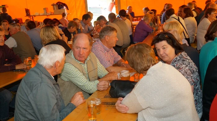 Die Freiwillige Feuerwehr Wisperndorf lud zum traditionellen Zeltfest. Klicken Sie sich durch die Bilder!